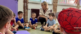 150 niños y niñas disfrutan de su primer 