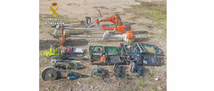 La Guardia Civil desarticula a un grupo criminal dedicado al robo con fuerza de herramientas en el interior de furgonetas