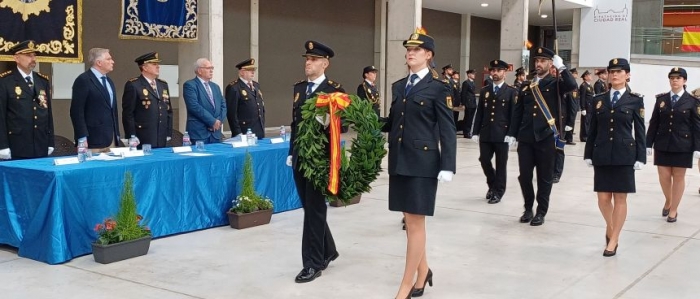 La Policía Nacional celebra el día de su Patrón y hace entrega de dieciséis condecoraciones al mérito policial en Ciudad Real