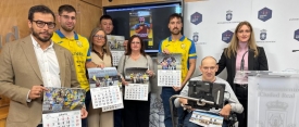 Aspacecire presenta su calendario solidario 2026 en el Ayuntamiento de Ciudad Real