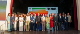 El proyecto castellanomanchego "Libros que curan", de Luis García y Trinidad Martínez (Albacete), ganador del Premio nacional Farmacéutico Comunitario y ODS, en la categoría social